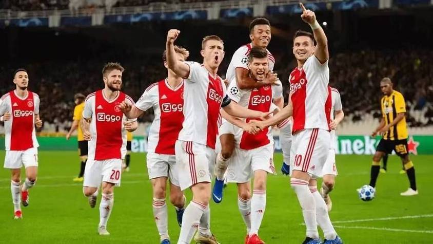 里程碑夜浙江队状态回暖，荷甲赛前刷纪录，管理层满意，训练强度明显提升(浙江足球情报小组)